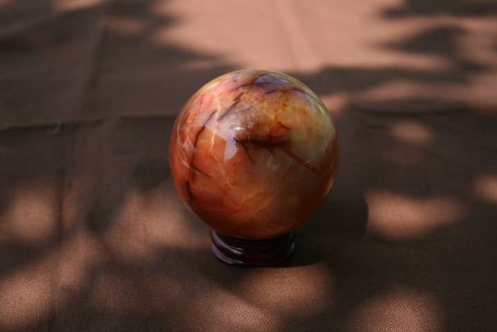 Carnelian Sphere courage, vitality, sexuality, confidence, action 4338